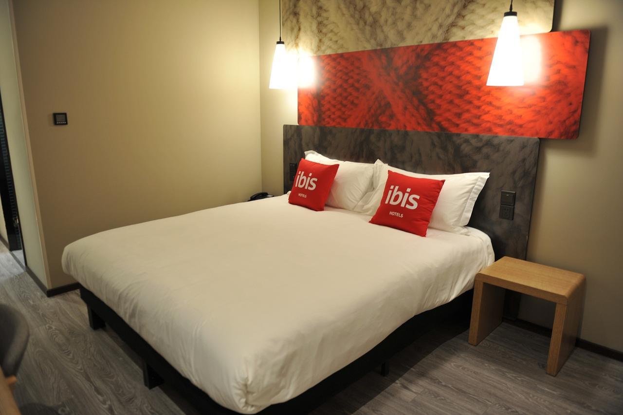 Ibis Lanzhou Wuquan Square Hotel Exterior photo
