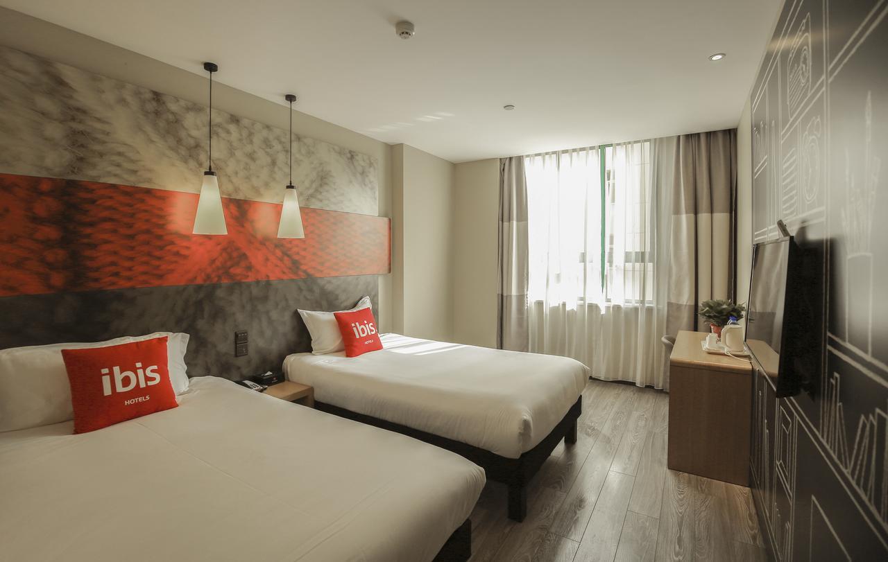 Ibis Lanzhou Wuquan Square Hotel Exterior photo